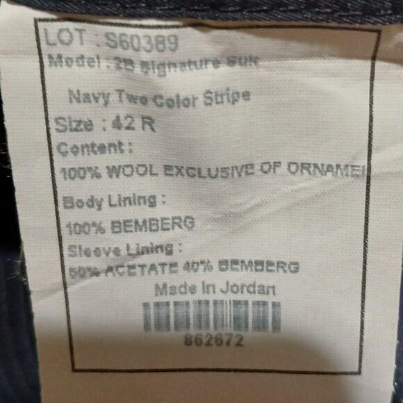 Jos A Bank Signature Collection 42R !00% Wool Navy 2 Color Stripe Men's Blazer - Picture 4 of 12